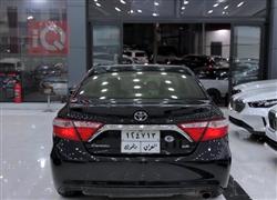 تۆیۆتا کامری